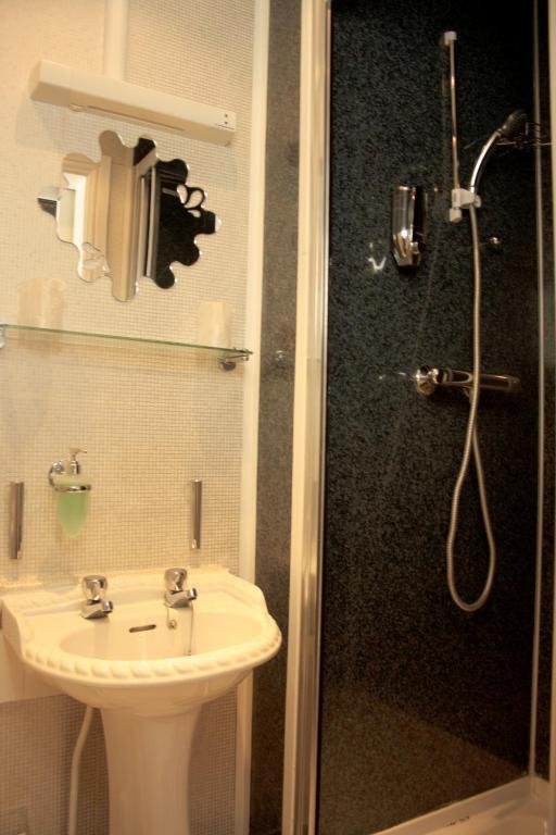 Devon View Guesthouse 斯旺西 客房 照片